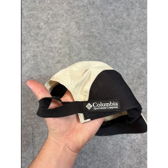 Columbia Sportswear 5 Panel Hat Unisex OS Cream Black Embroidered Strapback - Picture 4 of 5